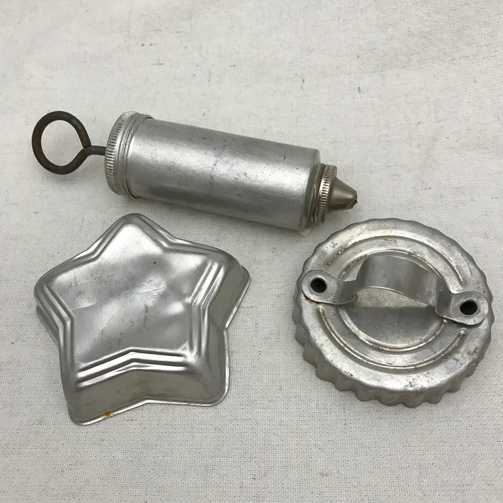 Vintage Tin Cookie Cutters: Star, Scalloped Round & Pastry Press